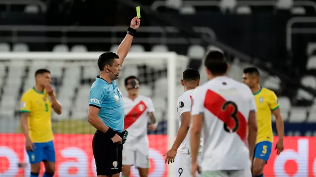 Perú vs. Brasil: Renato Tapia indicó que el árbitro Tobar &quot;humilló e insultó&quot; a sus compañeros