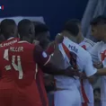 Sergio Peña y Kamall Miller se fueron a las manos durante el Perú vs Canadá