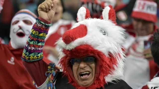 Perú vs. Chile: hinchas tuvieron duelo aparte en las tribunas-foto-1