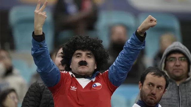 Perú vs. Chile: hinchas tuvieron duelo aparte en las tribunas-foto-3