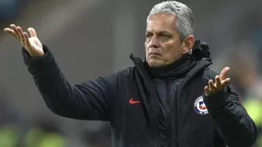 Reinaldo Rueda, DT de Chile. | Foto: AFP