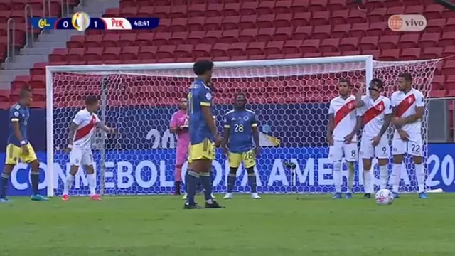 Cuadrado marcó de tiro libre el 1-1 en el Perú vs. Colombia. | Video: América Televisión