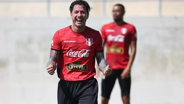 Perú entrenó en Barranquilla y definió su once para enfrentar a Colombia