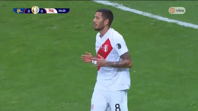 Perú vs. Colombia: Sergio Peña erró opción de gol para la &#39;Blanquirroja&#39;