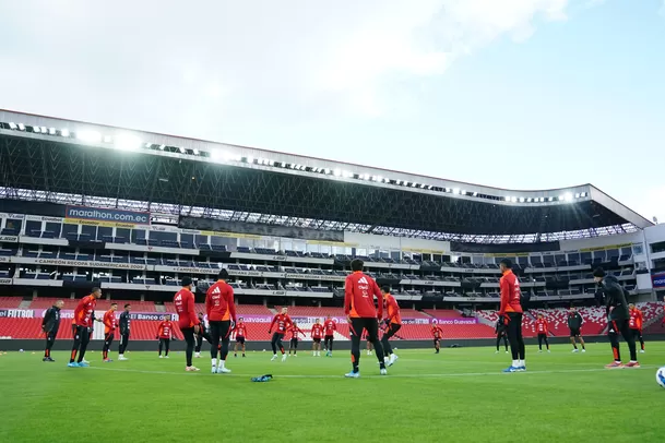 La selección peruana reconoció el coloso ecuatoriano. | Foto: La Bicolor.