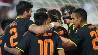 Perú empató a dos con Honduras en su segundo amistoso con Mano Menezes. Goles recibidos cerca del final de cada tiempo. | AD / Bicolor