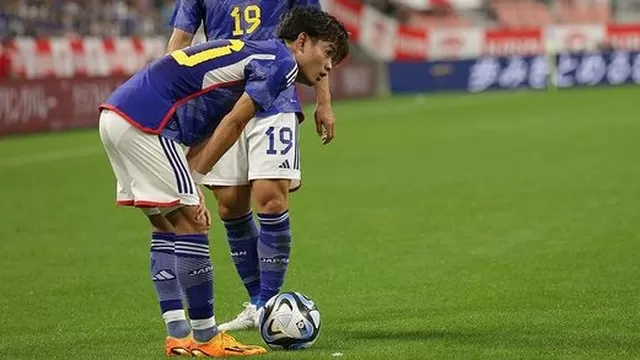 Perú vs. Japón: Takefusa Kubo pidió perdón por tirar la camiseta de la selección