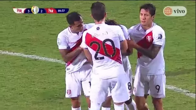 Perú vs. Paraguay: André Carrillo se ganó la roja y dejó la cancha entre lágrimas