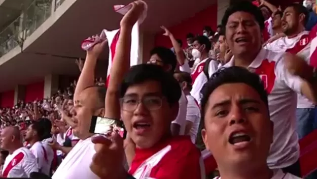 Perú vs. Paraguay: El 'Contigo Perú' retumbó y emocionó a más de uno en el Estadio Nacional
