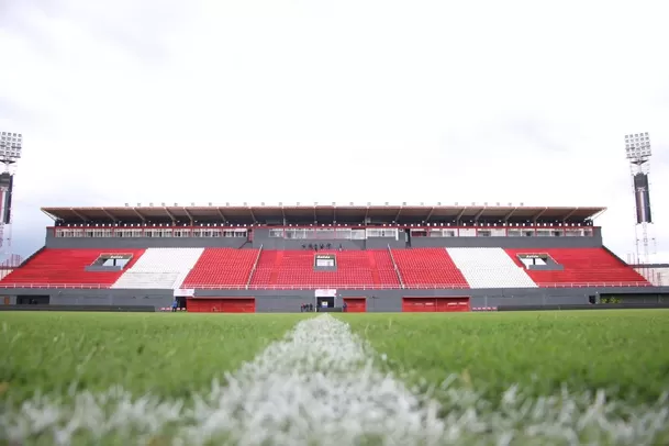 Cancha del Estadio Aranda Encinas. | Foto: Club 3 de febrero.