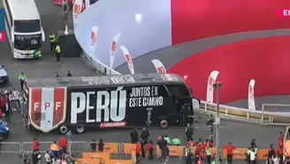 La &#39;Bicolor&#39; llegó al Estadio Monumental para el partido ante Paraguay. | Video: Canal N.