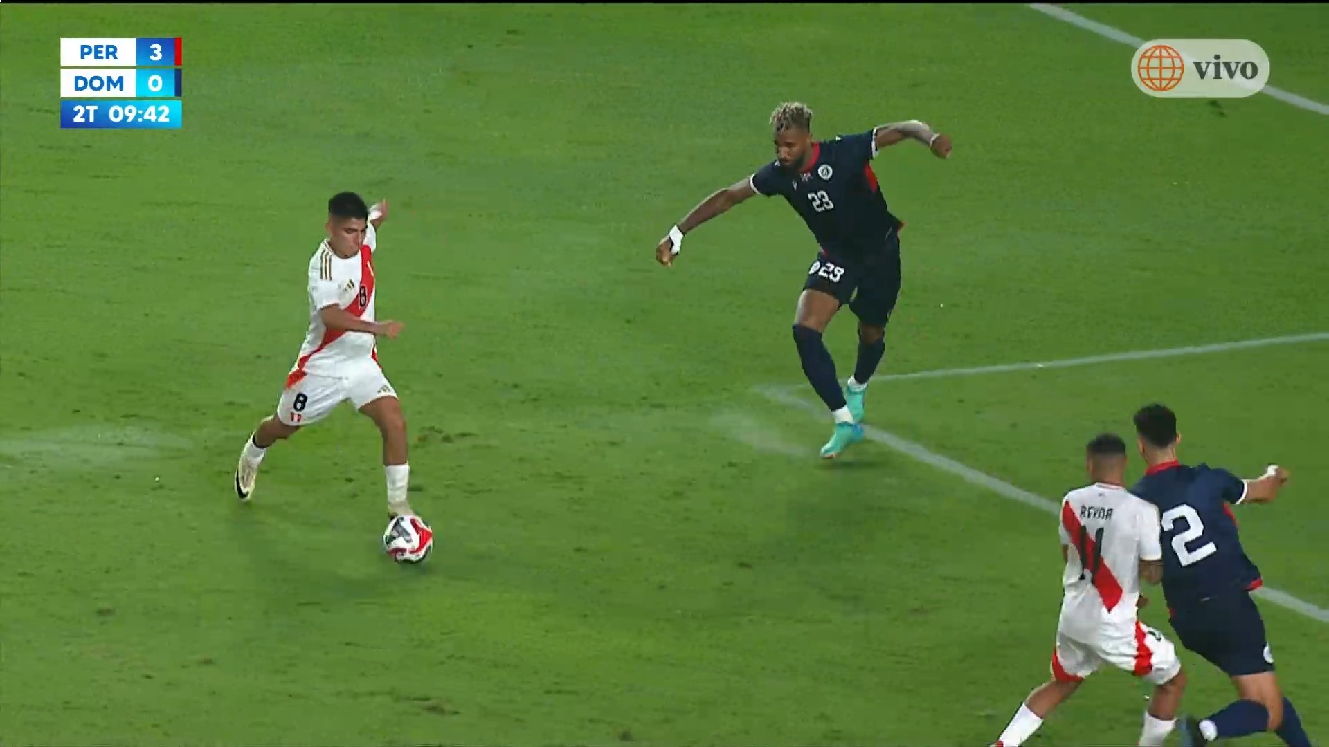Quispe apareció para anotar el tercero de Perú en el partido. | Foto: América TV