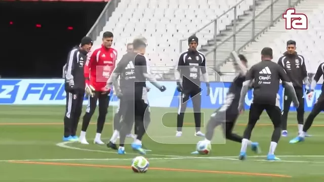 Perú realizó trabajo en el gramado del campo parisino donde recibirá a Senegal, el campeón africano. | FA / AD