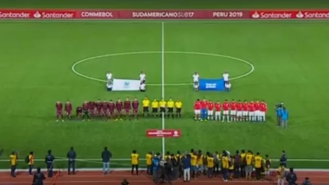 Perú vs. Venezuela: así retumbó el Himno Nacional en las graderías de San Marcos