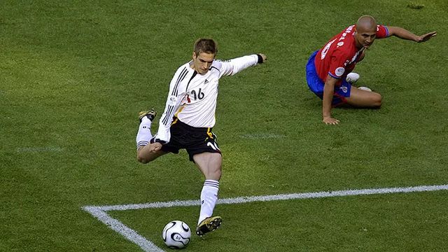 Philipp Lahm inauguró el Mundial Alemania 2006 con este golazo a Costa Rica