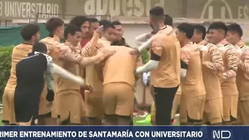 Plantel de Universitario le dio cálida bienvenida a Santamaría