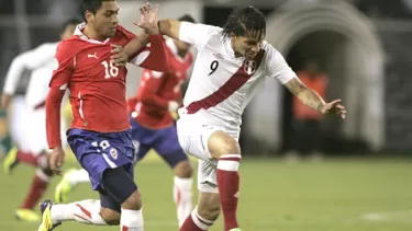 Prensa chilena juega con el tema de La Haya de cara al duelo con Perú