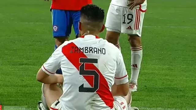 Carlos Zambrano salió sentido del partido Chile vs. Perú en Santiago. | Video: América Deportes.