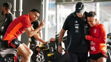 Un video muestra cómo Jorge Fossati trabaja con optimismo junto a sus jugadores / Foto: SelecciónPeru