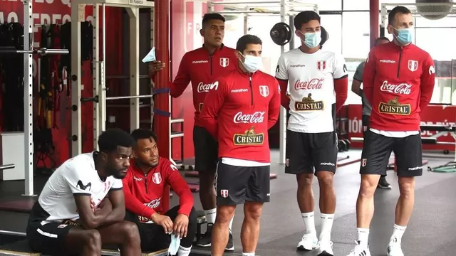 Selección peruana arrancó entrenamientos con la mente en Bolivia