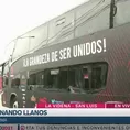 Selección peruana: Bus de la &#39;Blanquirroja&#39; sorprendió a electores en la Videna