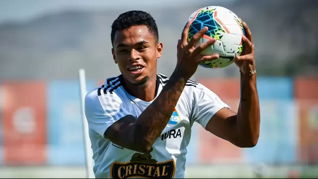 Christopher Olivares tiene 22 años | Video: Gol Perú.