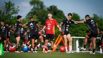 Selección peruana cumplió último entrenamiento para duelo ante El Salvador