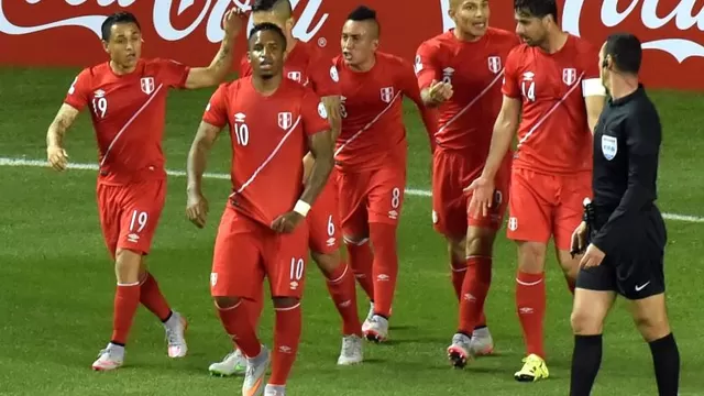 Selección peruana descendió 3 posiciones en el ránking FIFA