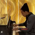 Selección peruana: Gianluca Lapadula se relajó tocando el piano tras el triunfo ante Ecuador