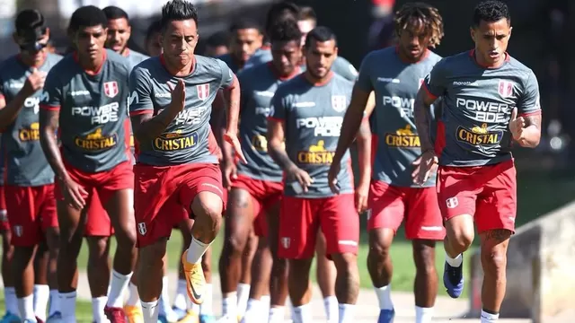 Selección peruana intensifica sus trabajos a diez días del repechaje