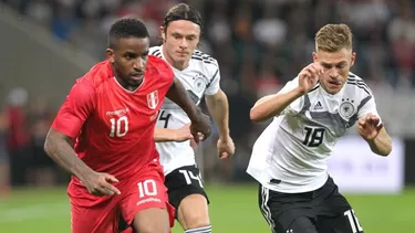 Per&amp;uacute; cay&amp;oacute; 2-1 ante Holanda y Alemania | Foto: AFP