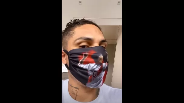 Paolo Guerrero presentó sus mascarillas.