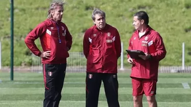 Ricardo Gareca, Néstor Bonillo y Sergio Santín. | Foto: FPF