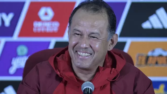 Juan Reynoso, DT de la selección peruana. | Foto: AFP