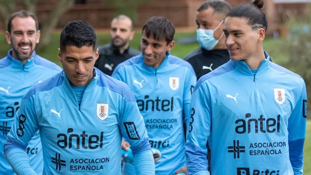 Uruguay vs. Perú: Charrúas entrenaron con plantel completo de cara al duelo