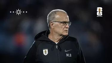 Marcelo Bielsa, DT de la selección de Uruguay. | Foto: Selección de Uruguay.