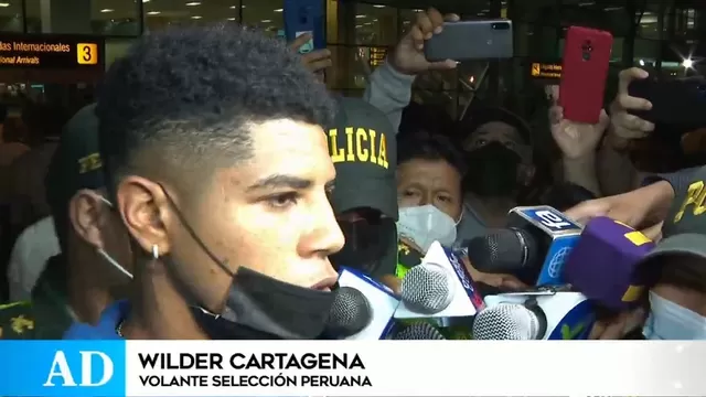 Wilder Cartagena llegó al Perú y aseguró que la selección seguirá &quot;haciendo historia&quot;
