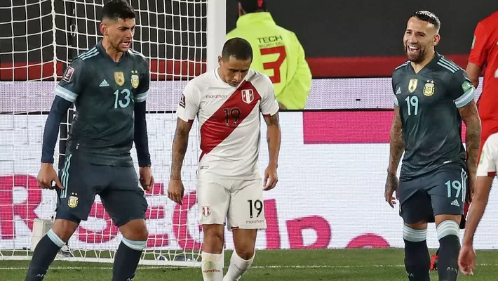Yoshimar Yotún se pronunció sobre los gritos de Otamendi y Romero tras fallar penal