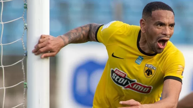 Alexander Callens marcó en goleada del AEK en la liga de Grecia