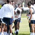 Carlos Zambrano recibió &#39;apanado&#39; de bienvenida en primera práctica con Alianza Lima