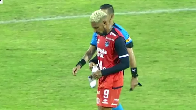 César Vallejo vs. Sport Huancayo: Paolo Guerrero fue cambiado y así reaccionó