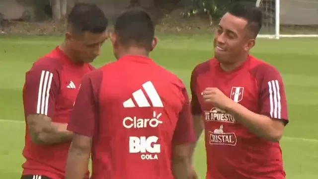 Christian Cueva troleó a Yoshimar Yotún en práctica de la selección peruana