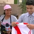 Christian Cueva volvió a sorprender a adolescente: Le regaló una camiseta de Perú