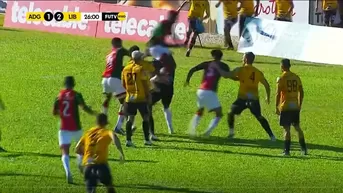 ¡Batalla campal en Costa Rica! Brutal pelea en el Guanacasteca vs. Liberia