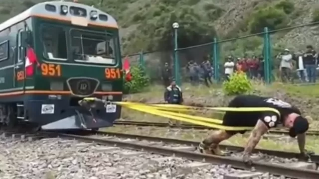 Cusco: Franz Müllner logró récord mundial al jalar tres vagones de tren