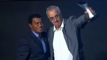 Un emocionado Jorge Fossati recibió el premio a Mejor entrenador de la Liga 1 2023