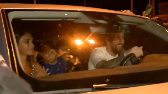 La caótica llegada de Lionel Messi a la fiesta que organizó en Rosario