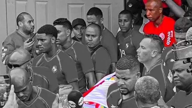 Cuto Guadalupe estuvo en las exequias del futbolista panameño. | Video: Twitter