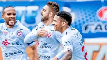 Luis 'Tito' Urruti marcó golazo de tiro libre con camiseta de Garcilaso