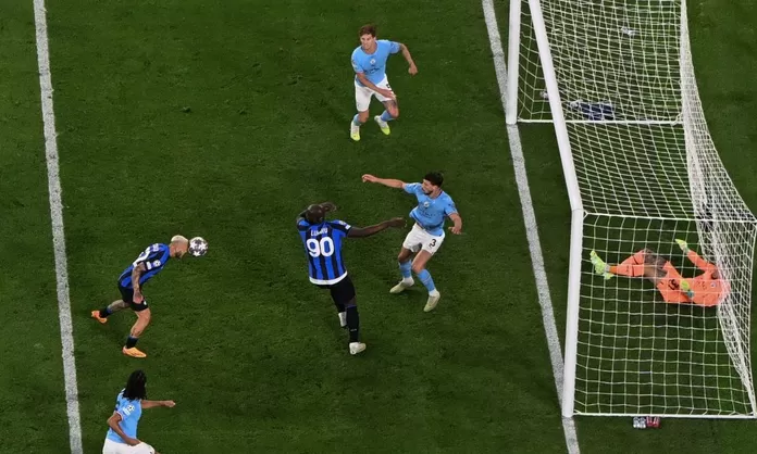 manchester-city-vs-inter-lukaku-impidi-gol-de-dimarco-am-rica
